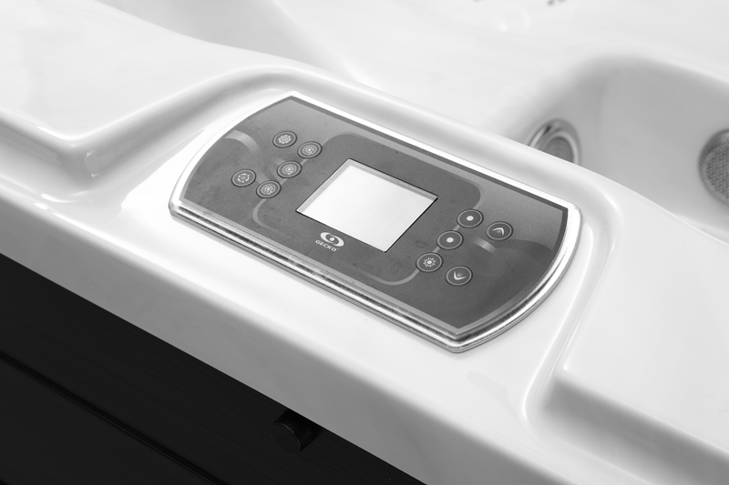Palm Beach Exclusive Outdoor Whirlpool Steuerung