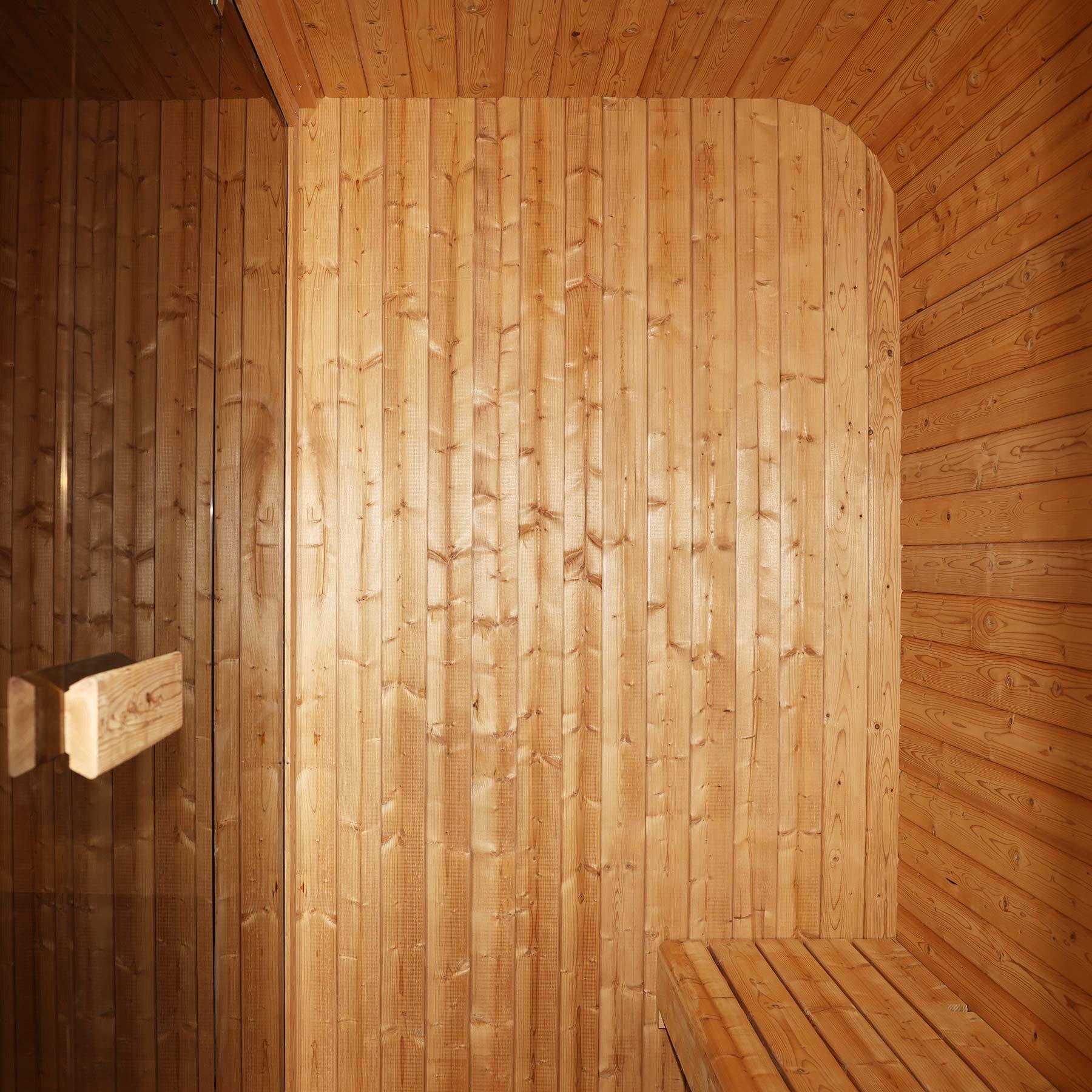 Outdoor Infrarot-Kombi-Sauna Borkum XL mit Vorraum und Harvia Saunaofen