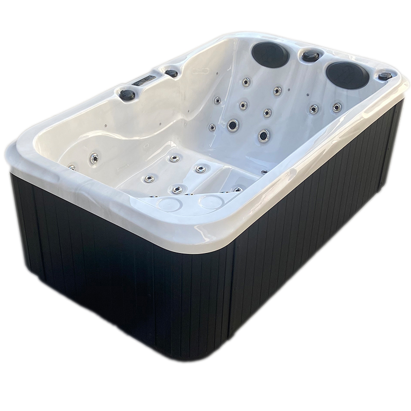 Outdoor Whirlpool Dakota