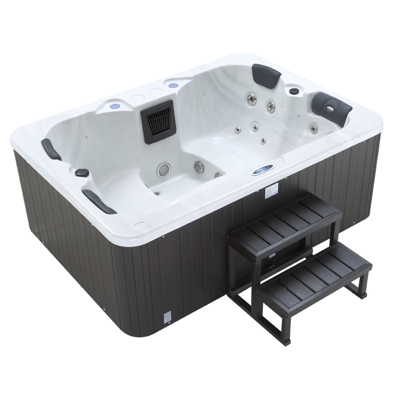 Miami Outdoor Whirlpool Treppe