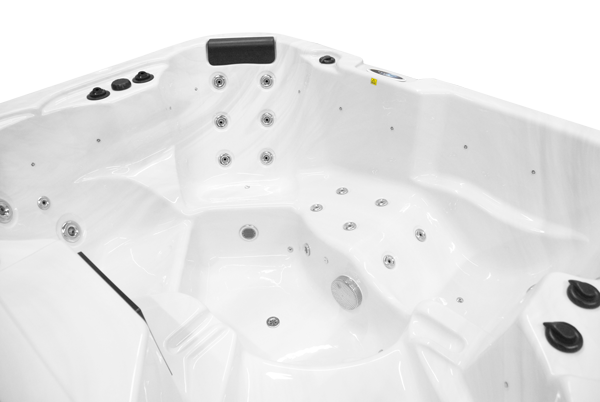 Atlanta Whirlpool Outdoor Wannendetails