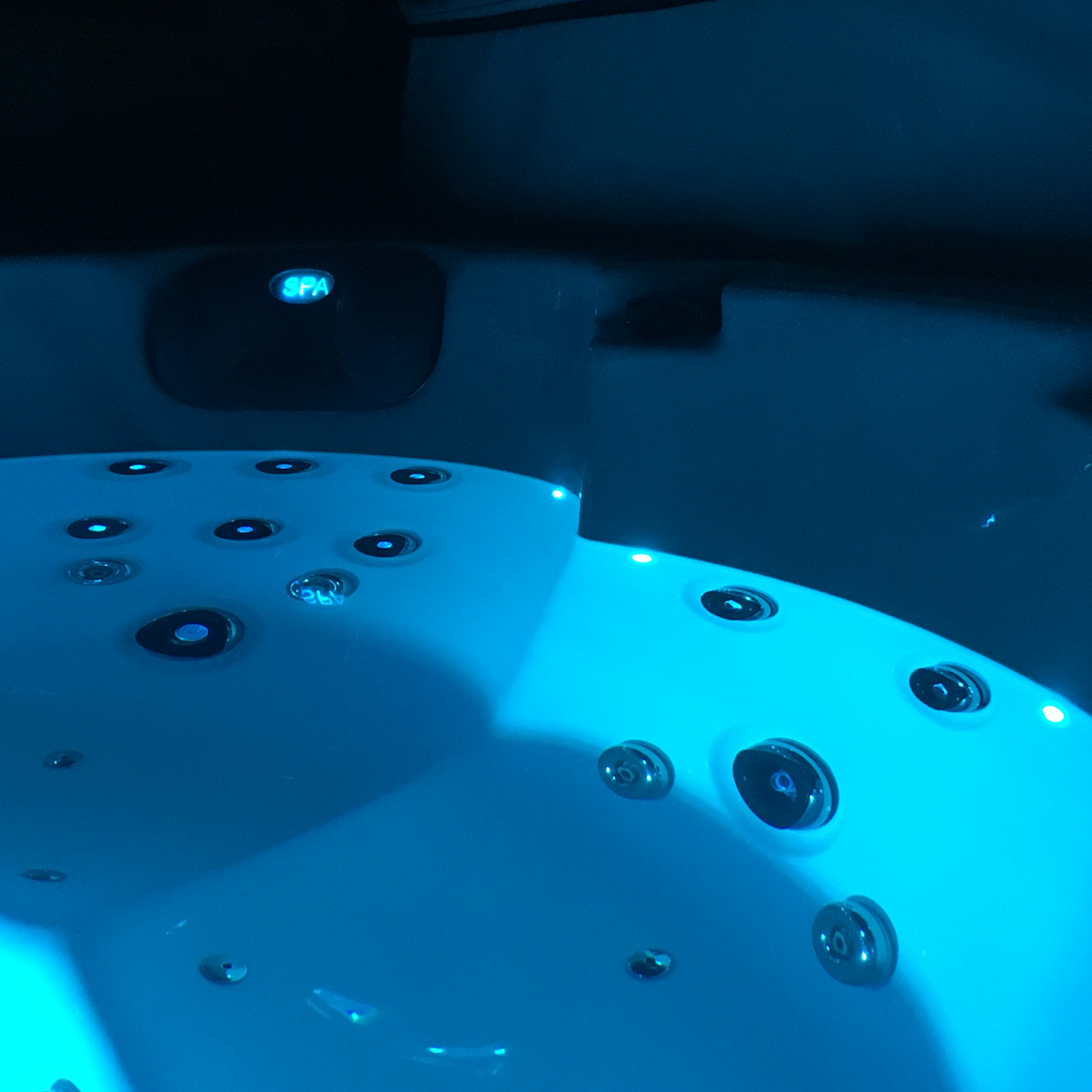 Orlando Premium Outdoor Whirlpool Licht